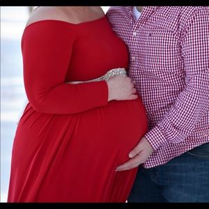 Red maternity photoshoot dress